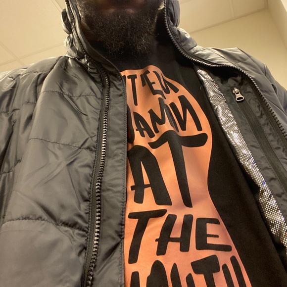 Meet your Posher, Dorian - Picture 2 of 7